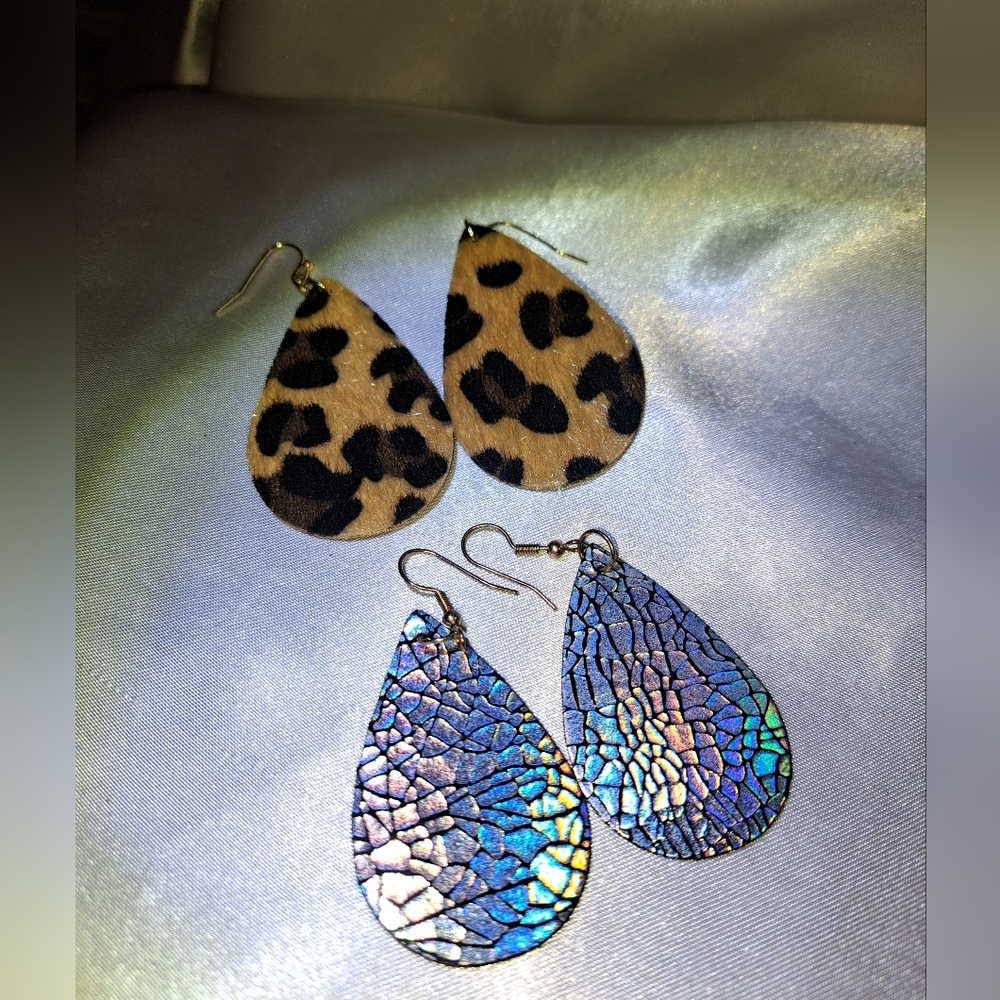 Leopard and Iridescent Teardrop Earrings Set In Faux Leather Super Lightwght